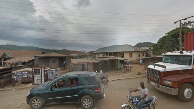 thumbnail-7128.jpg