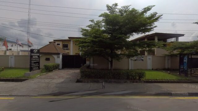 thumbnail-7358.jpg