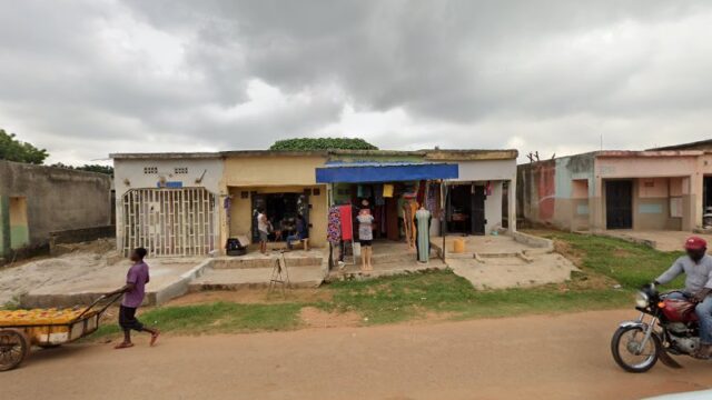 thumbnail-7405.jpg