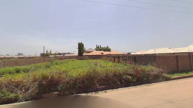 thumbnail-7483.jpg