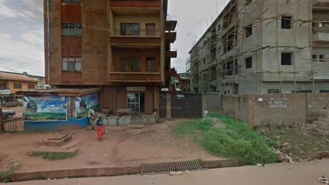 thumbnail-7565.jpg