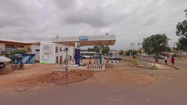 thumbnail-7596.jpg