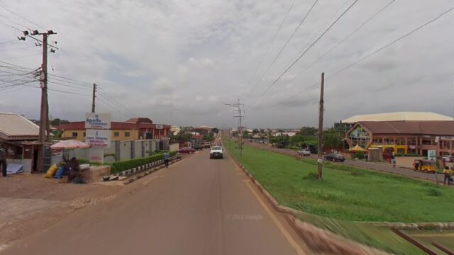 thumbnail-7609.jpg