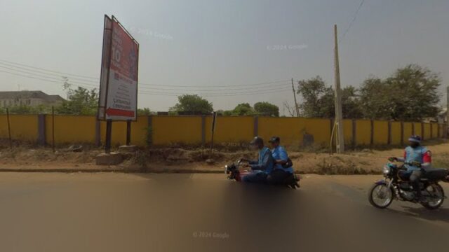 thumbnail-7658.jpg