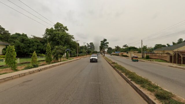 thumbnail-7690.jpg