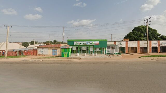 thumbnail-7713.jpg