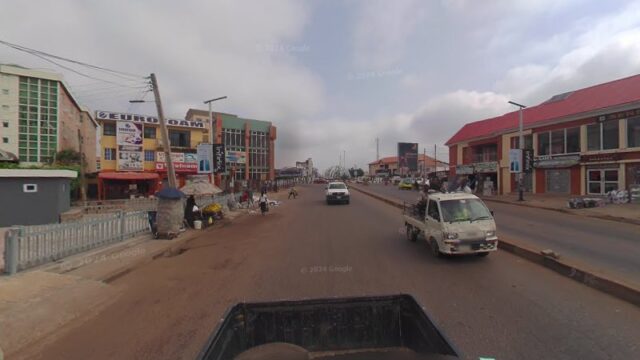 thumbnail-7757.jpg