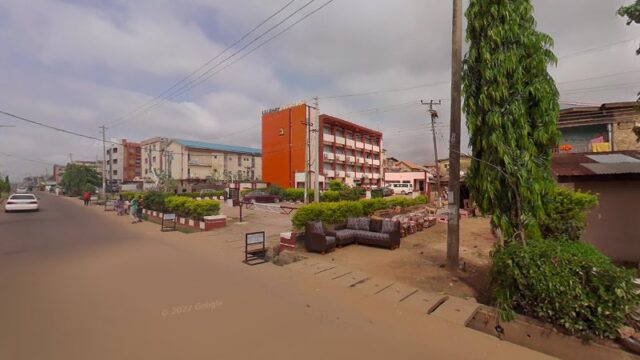 thumbnail-7794.jpg