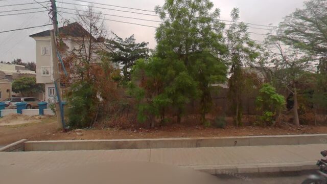 thumbnail-7858.jpg