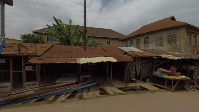 thumbnail-8106.jpg