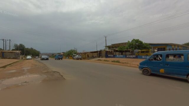 thumbnail-8136.jpg