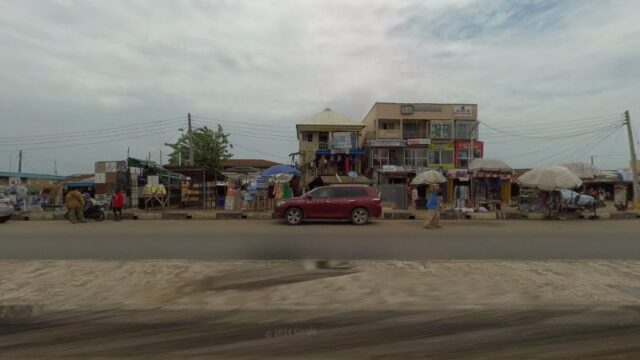 thumbnail-8137.jpg