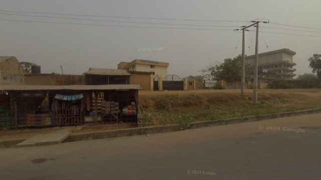 thumbnail-8207.jpg