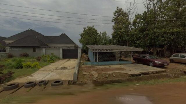 thumbnail-8276.jpg