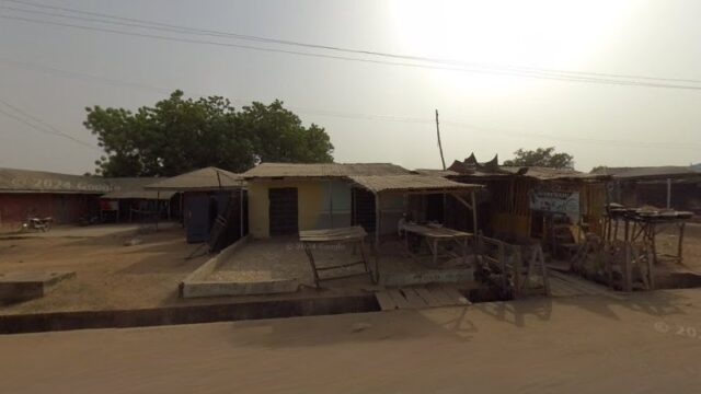 thumbnail-8299.jpg