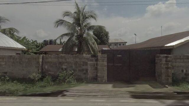 thumbnail-8372.jpg