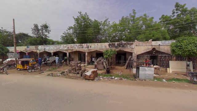 thumbnail-8375.jpg