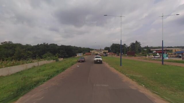 thumbnail-8384.jpg