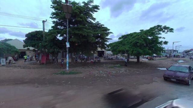 thumbnail-8392.jpg
