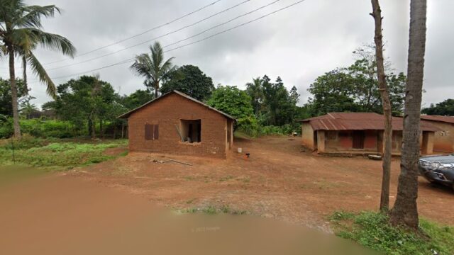 thumbnail-8439.jpg