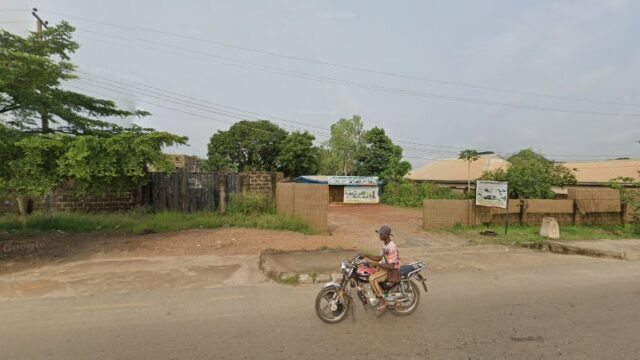 thumbnail-8440.jpg