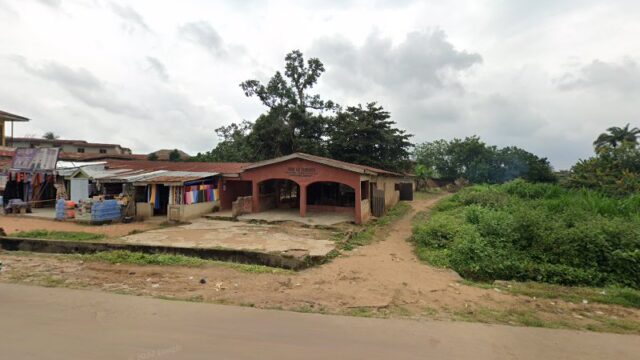 thumbnail-8478.jpg