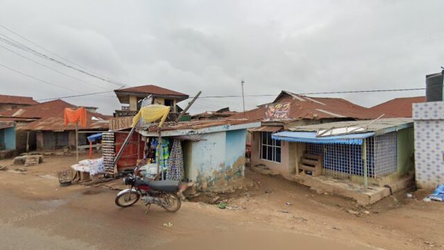 thumbnail-8481.jpg