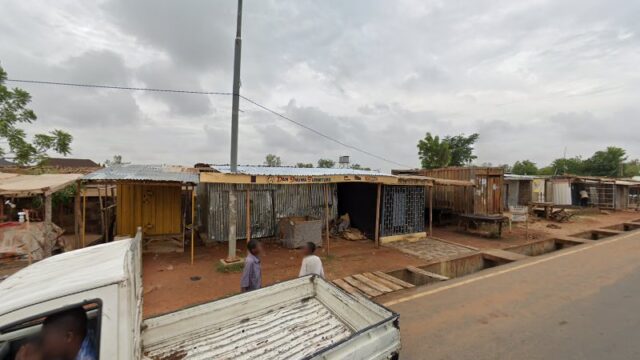 thumbnail-8517.jpg