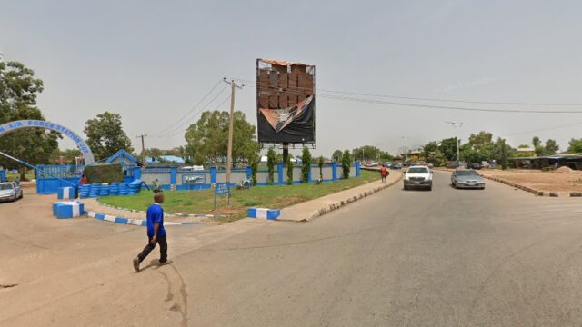 thumbnail-8565.jpg