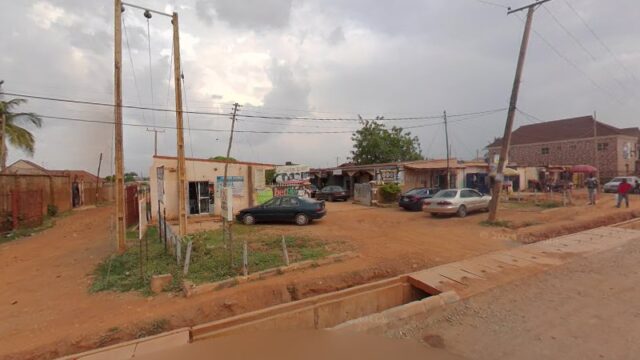 thumbnail-8580.jpg