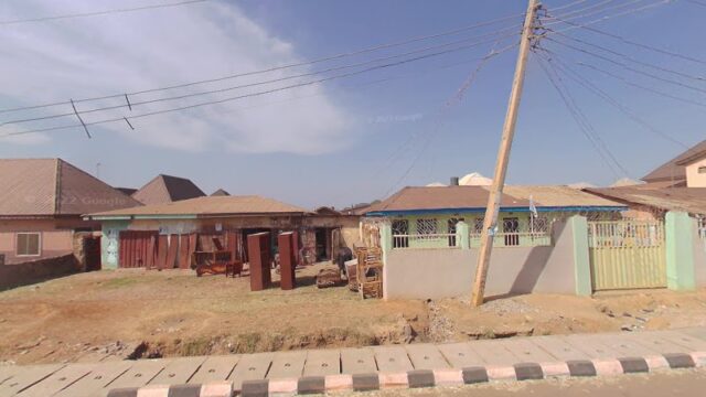 thumbnail-8650.jpg