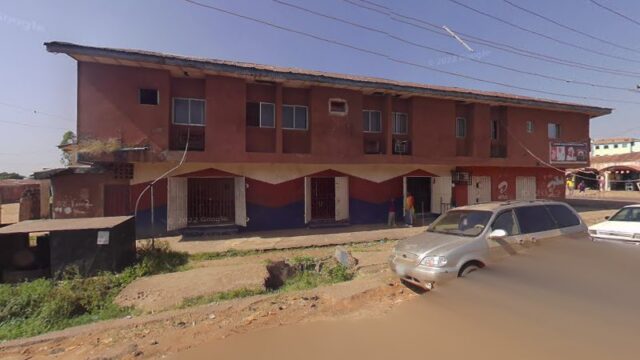 thumbnail-8666.jpg