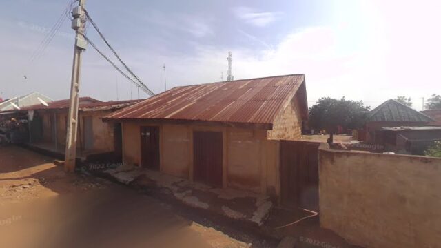 thumbnail-8690.jpg