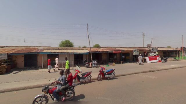 thumbnail-8715.jpg