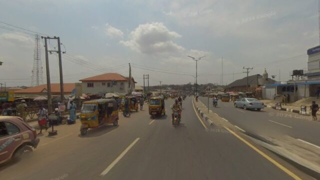 thumbnail-8809.jpg