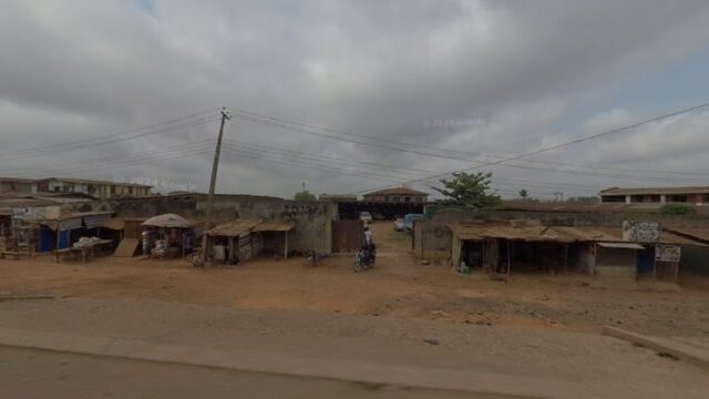thumbnail-8812.jpg