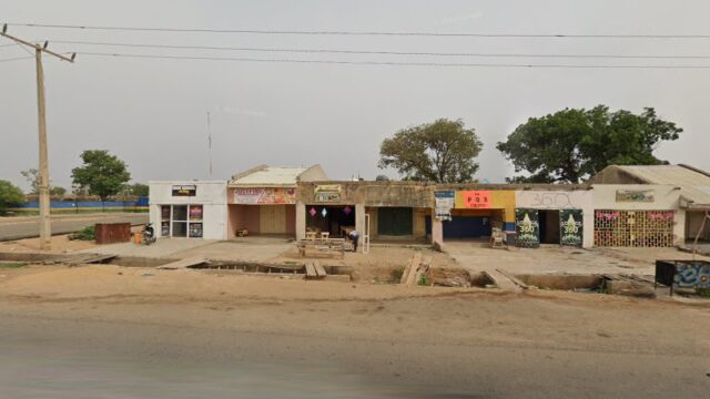 thumbnail-8819.jpg