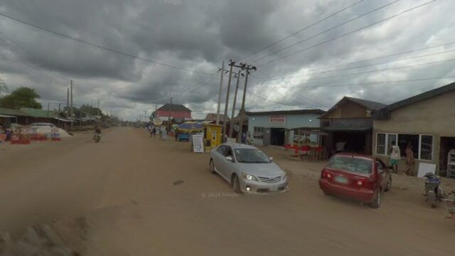 thumbnail-8858.jpg
