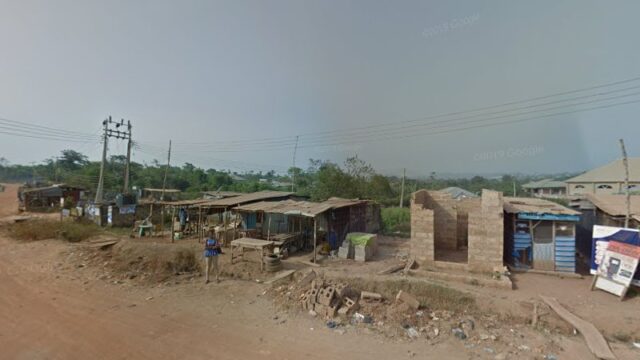 thumbnail-8918.jpg