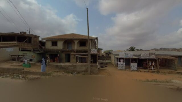 thumbnail-8924.jpg