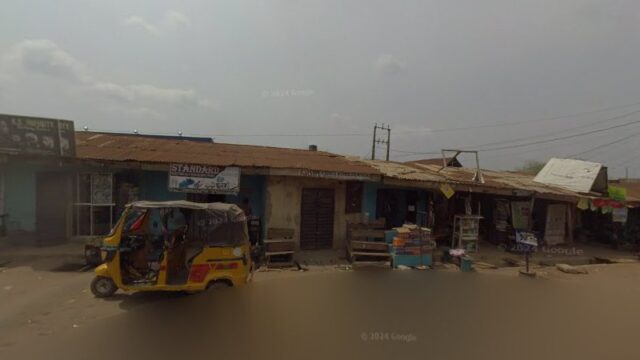 thumbnail-8934.jpg