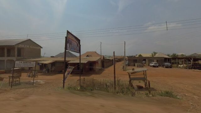 thumbnail-8940.jpg
