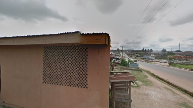 thumbnail-8948.jpg