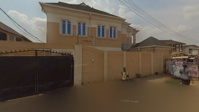 thumbnail-8952.jpg