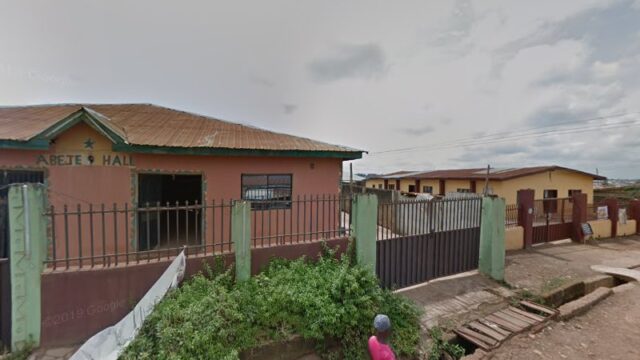 thumbnail-8953.jpg