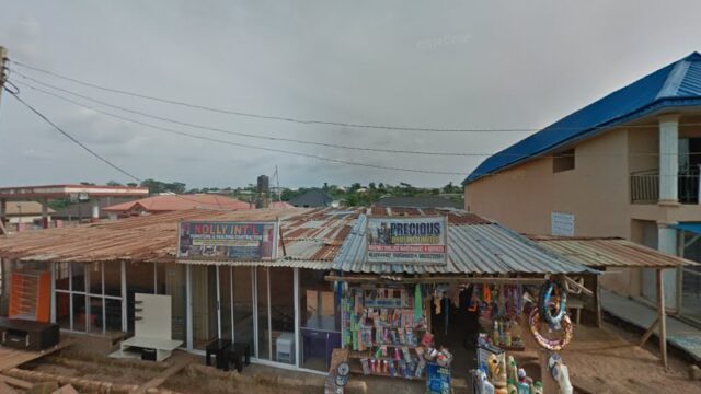 thumbnail-8955.jpg