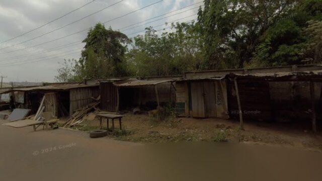 thumbnail-8966.jpg