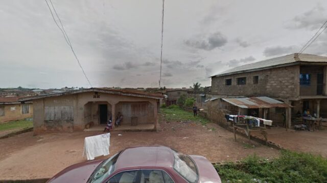 thumbnail-8978.jpg