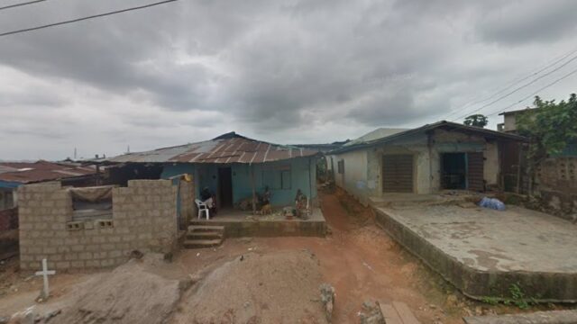 thumbnail-8980.jpg