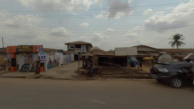 thumbnail-8984.jpg
